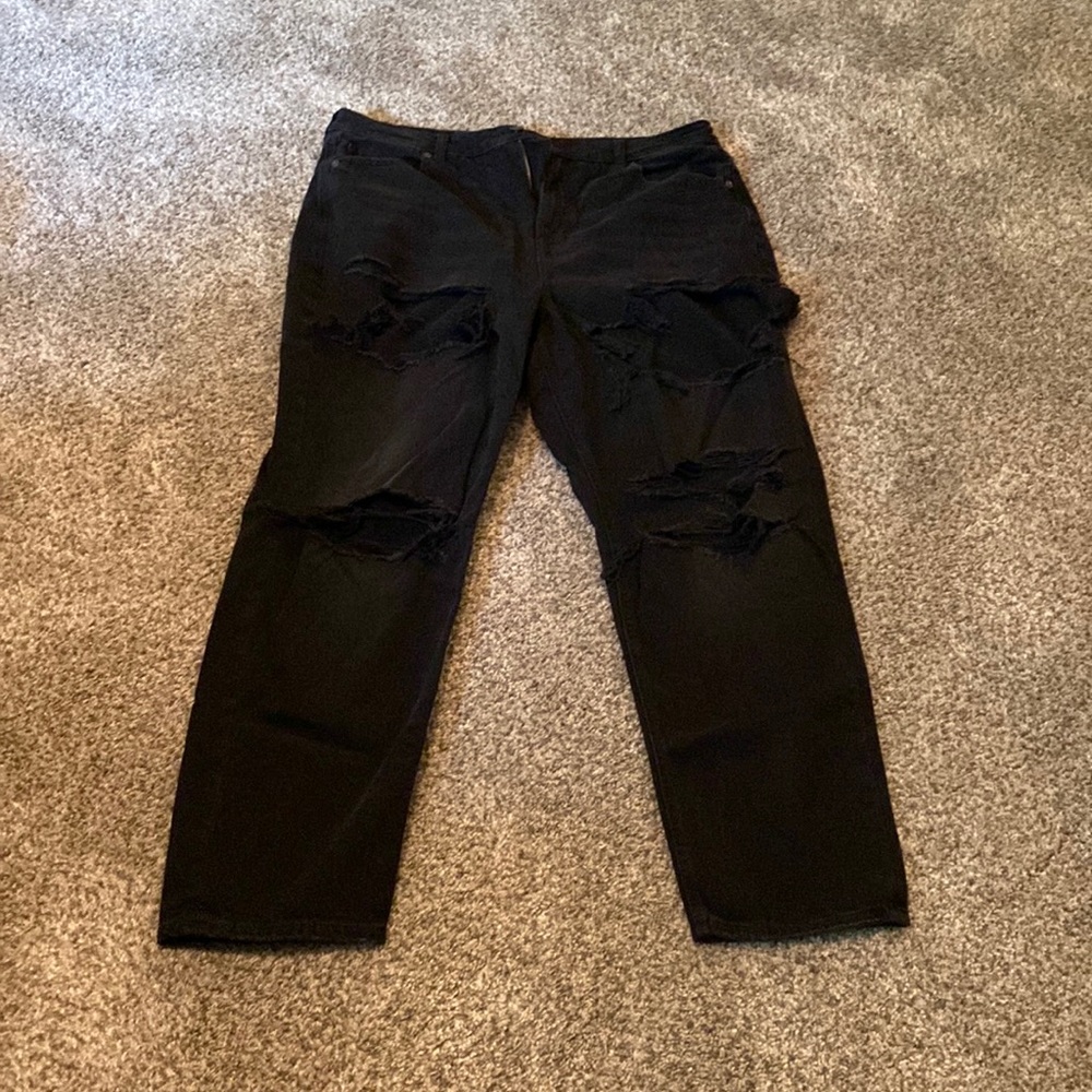 American Eagle Mom jeans